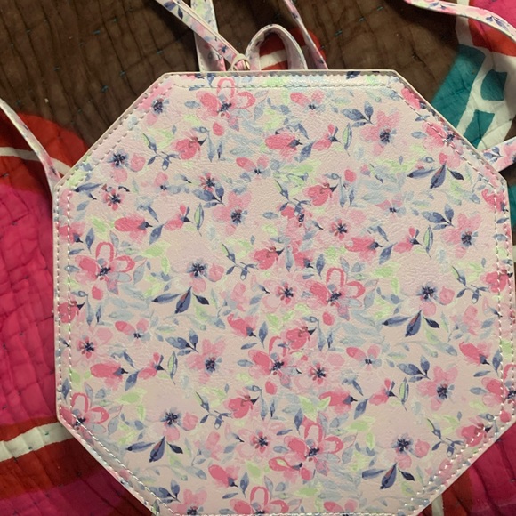 Floral Backpack - Picture 2 of 2